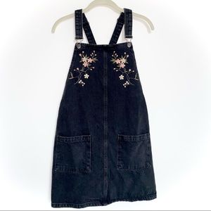 Size 6 Denim Co. Charcoal Floral Overall Dress